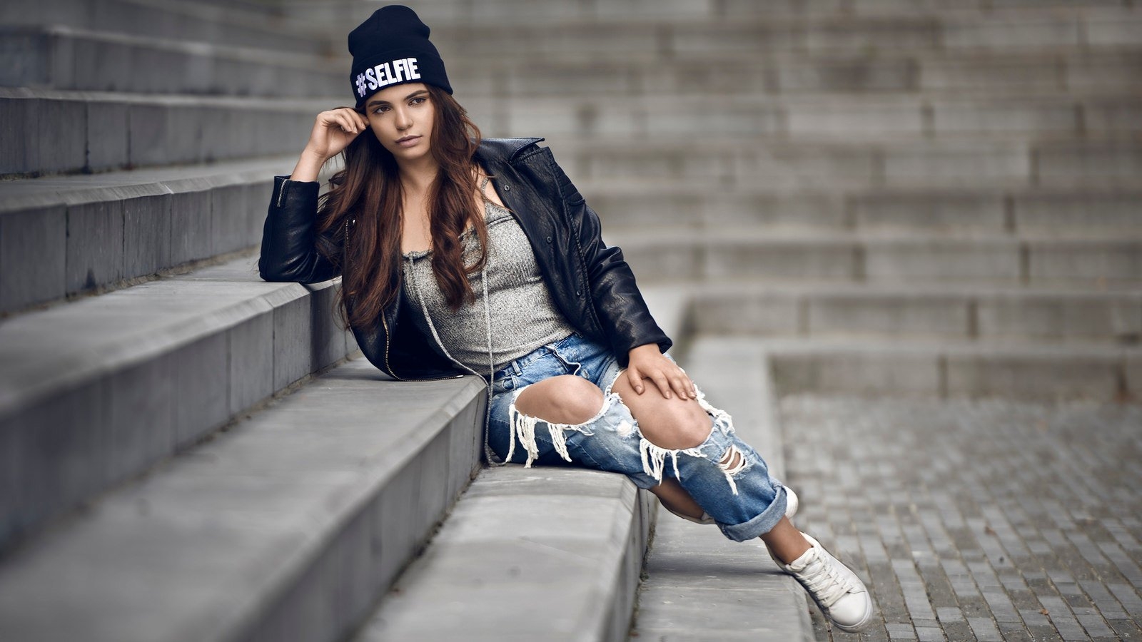 Sassy girls in Da Nang