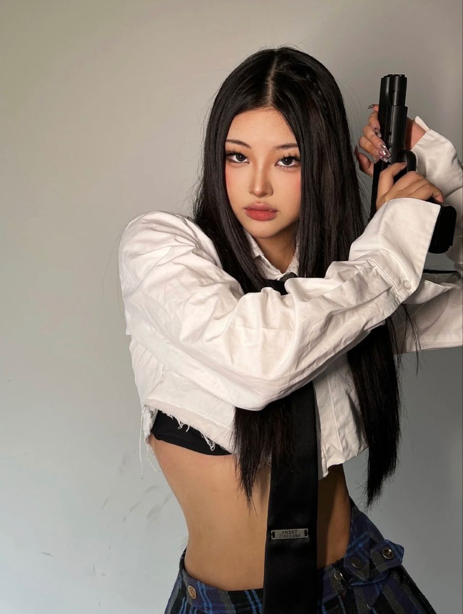 Sassy girls in Da Nang