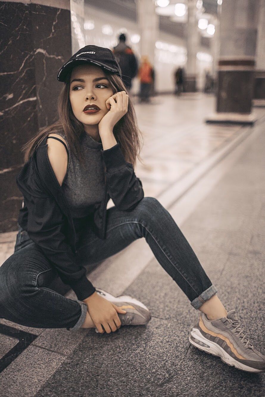 Sassy girls in Da Nang