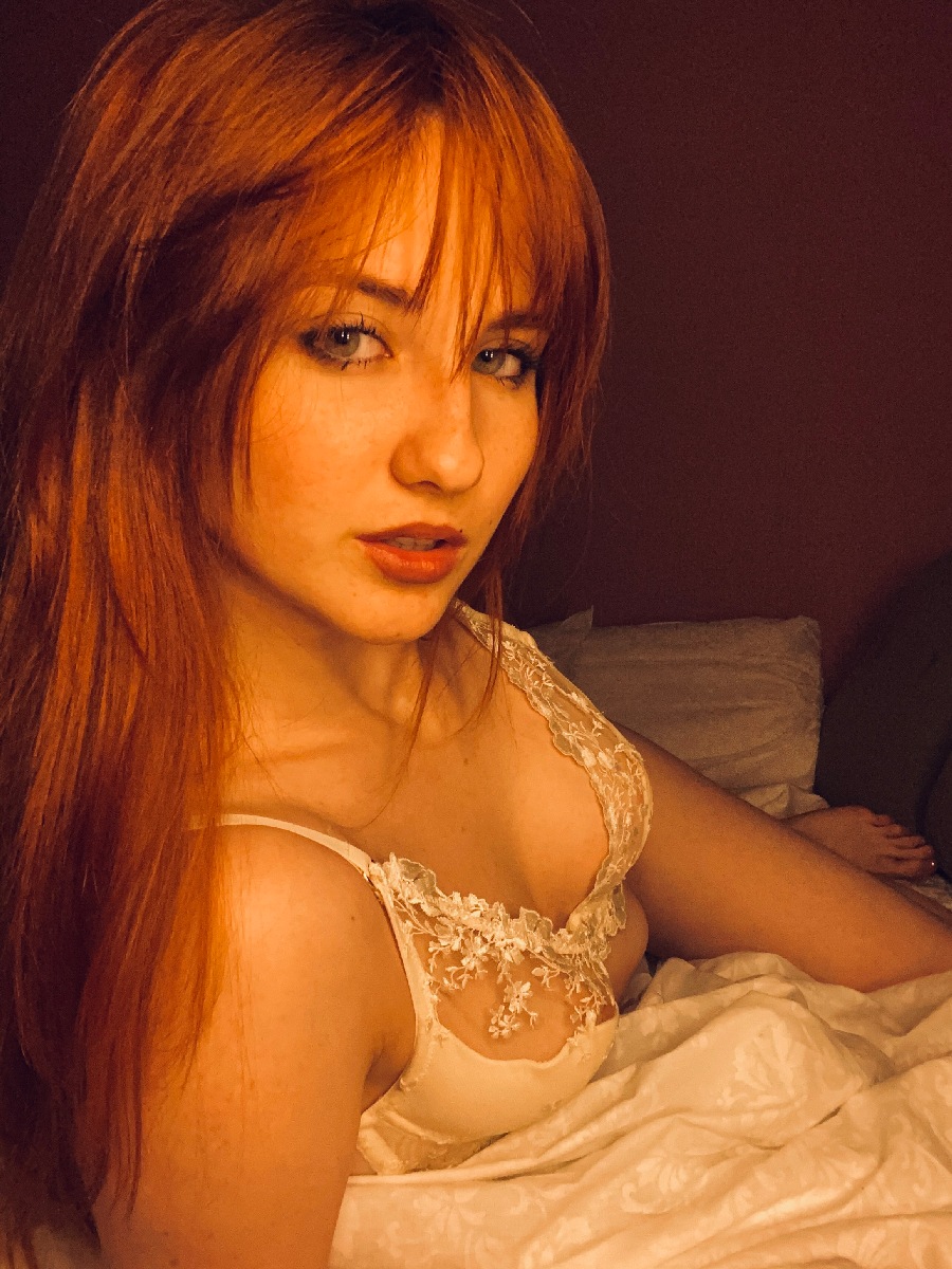 A playful frame from Nata — online in Da Nang