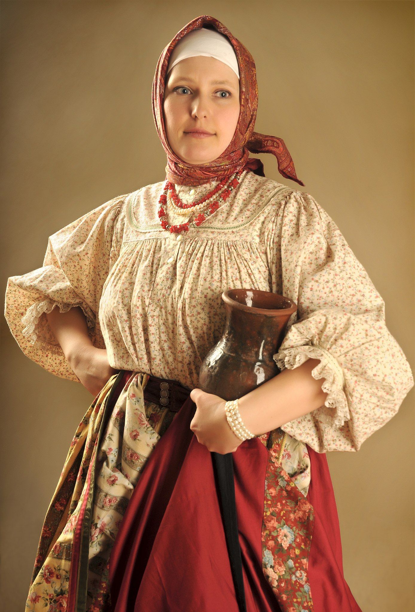 Girls in Slavic costumes in Da Nang